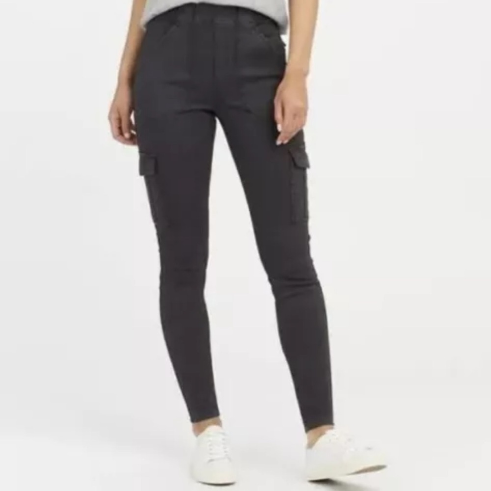 SPANX Women's Twill Ankle Cargo Pants “A1” Washed Black Size S/P
